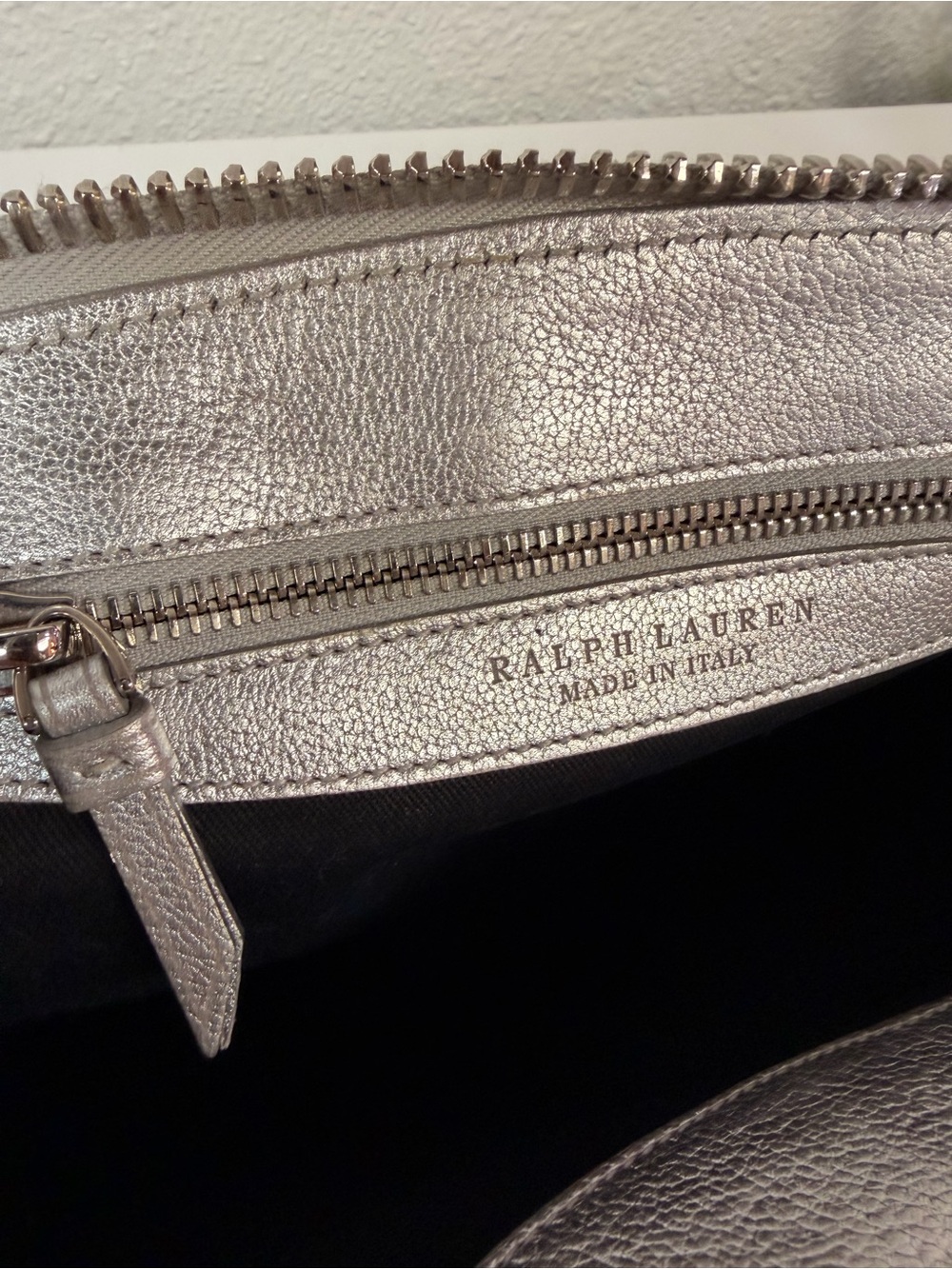 Ralph Lauren Collection Ricky Metallic Silver Pebbled Leather Clutch - Picture 16 of 16